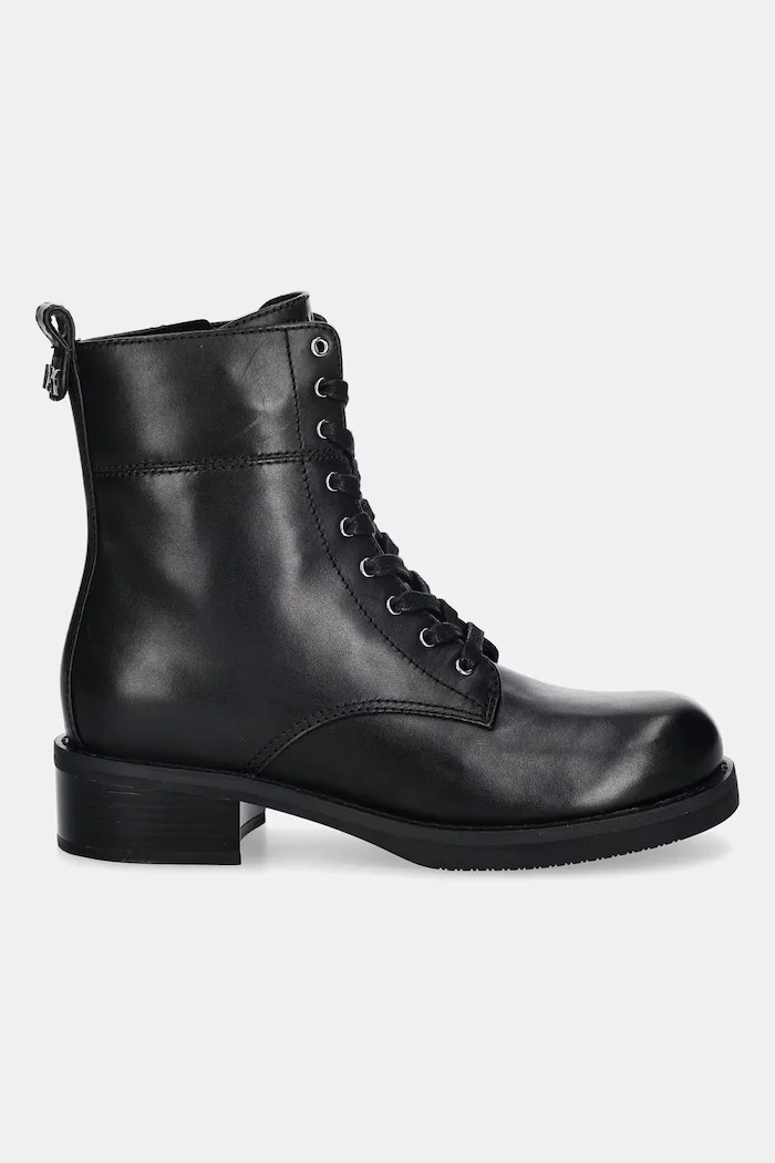 Michael Michael Kors Боти Lyle в черно с равна подметка 40F5LYFB7L.001