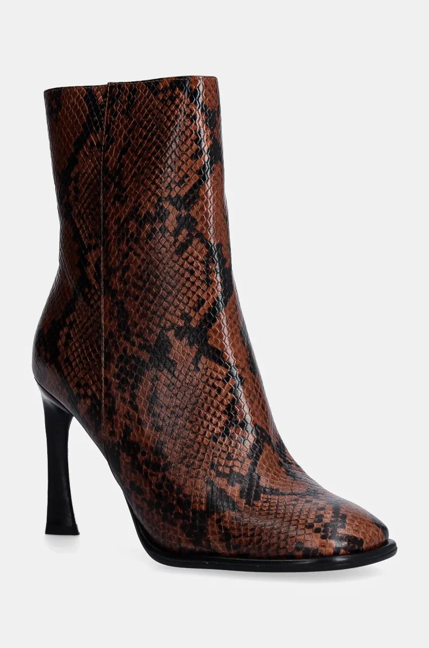 Michael Michael Kors Кожени боти Kelsea