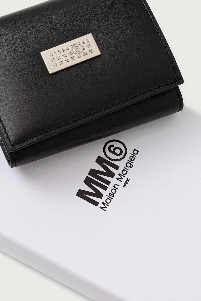 MM6 MAISON MARGIELA портфейл от кожа черен SA6UI0030-P9201
