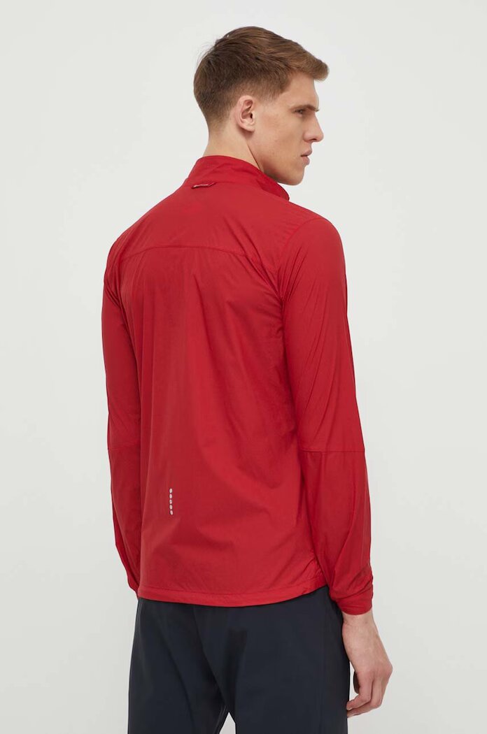 Montane Ветровка Featherlite в червено MFLJK15
