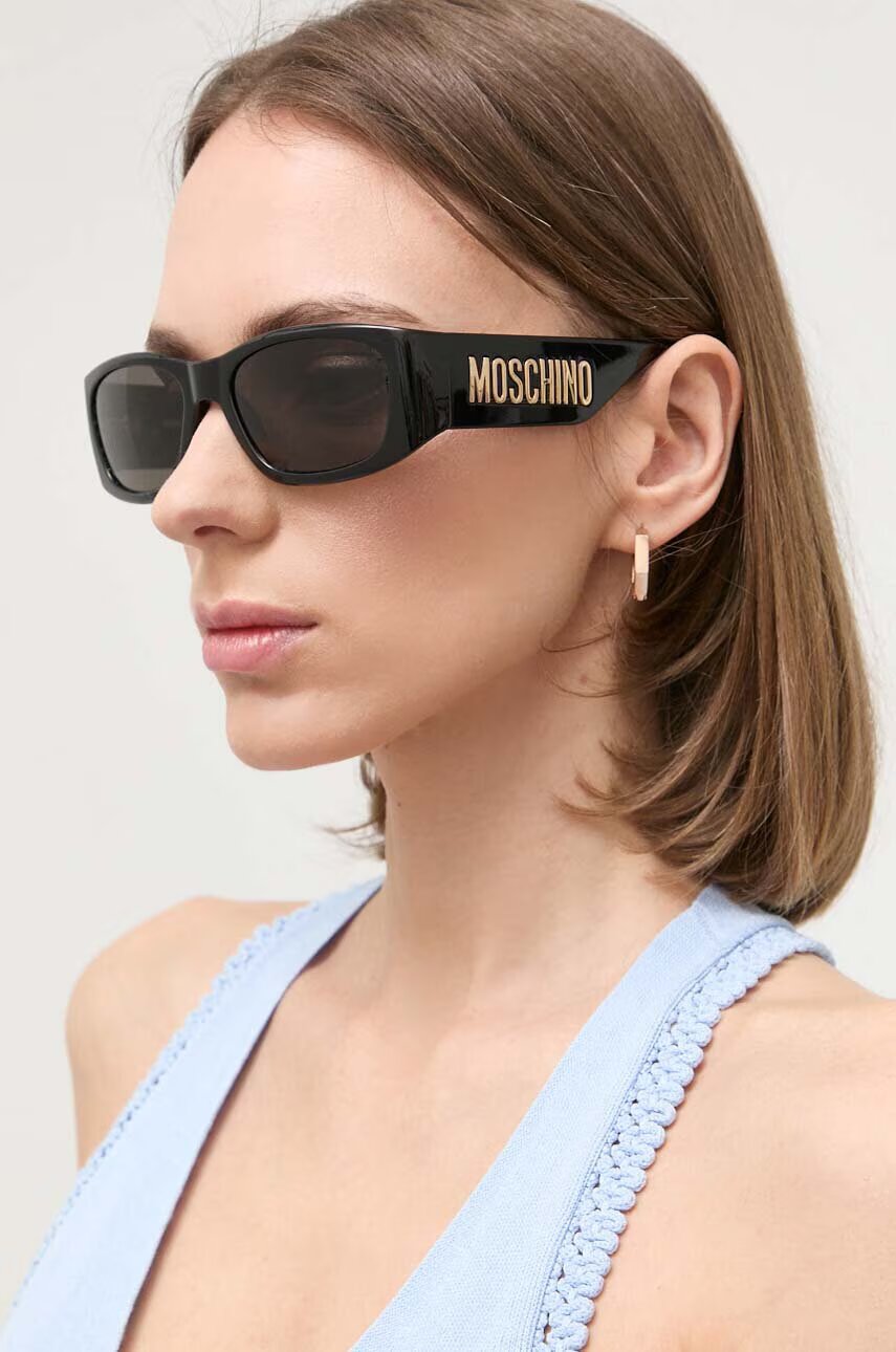 Moschino Слънчеви очила