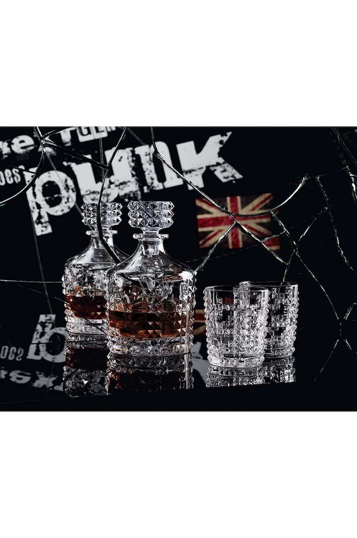 Nachtmann Комплект чаши за уиски Punk Whisky 300 ml (4 броя) в прозрачен цвят