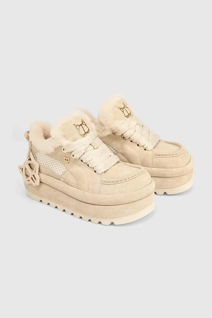 Naked Wolfe Велурени маратонки Beau в бежово Beau Ice Suede