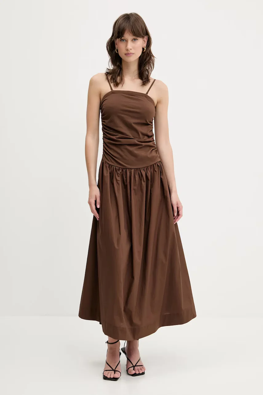 Never Fully Dressed Рокля