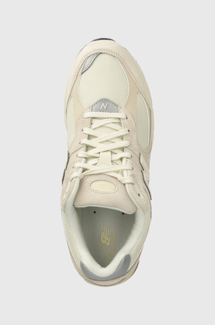 New Balance 2002 бежови M2002RCC