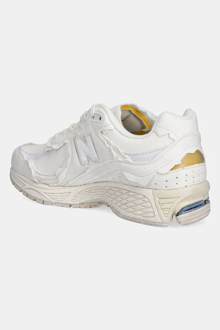 New Balance 2002 бежови M2002RDC
