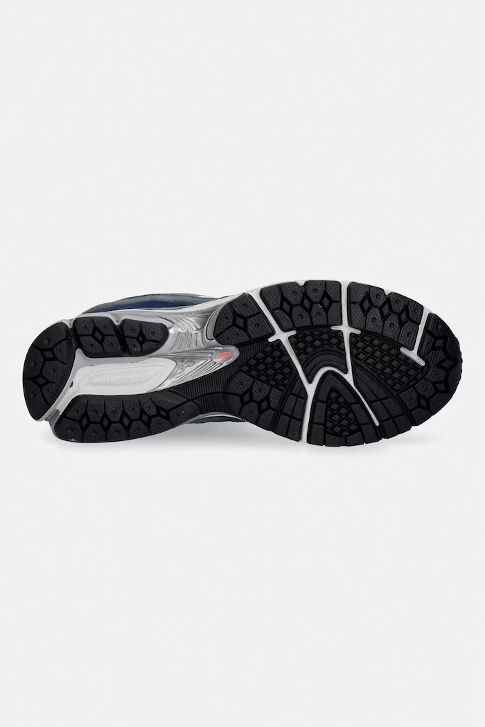 New Balance 2002 маратонки дамски сиви U200254T