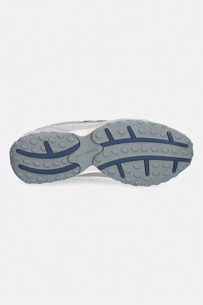 New Balance 204 маратонки дамски сиви U204L4HH