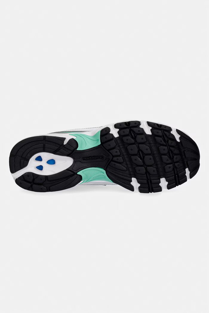 New Balance 740 маратонки сребърни G7402H8