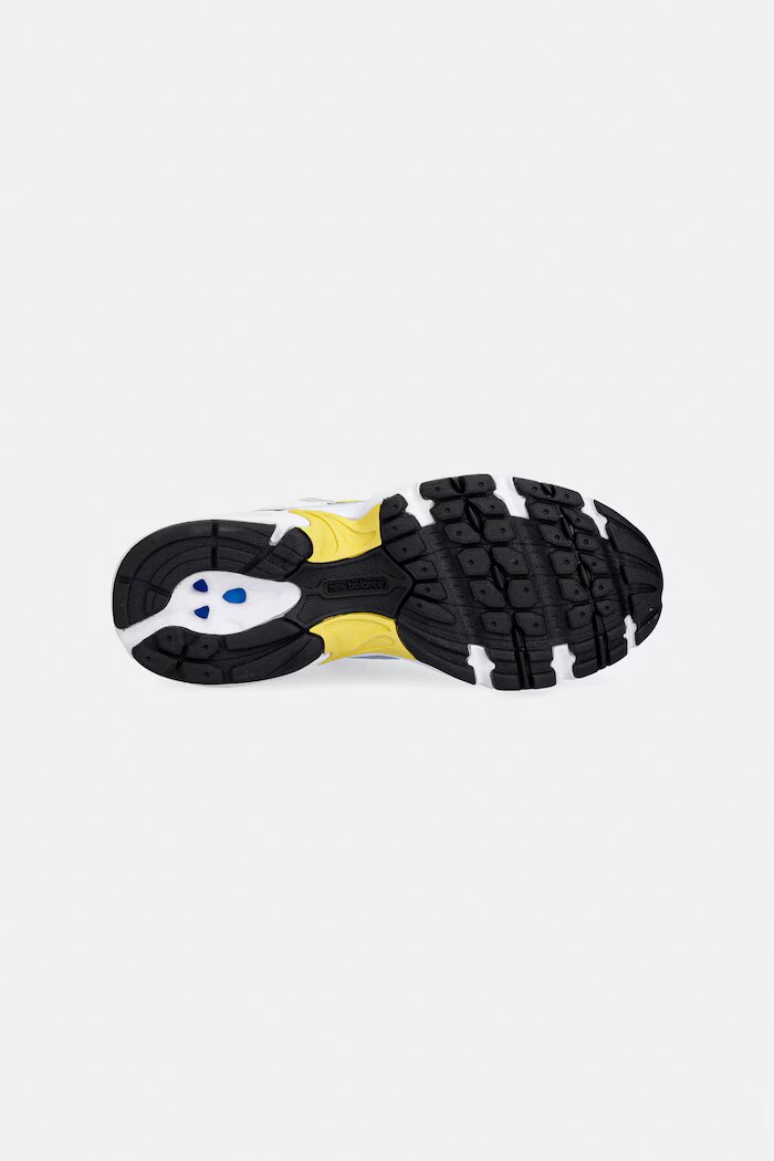 New Balance 740 маратонки за деца бели G7402I5