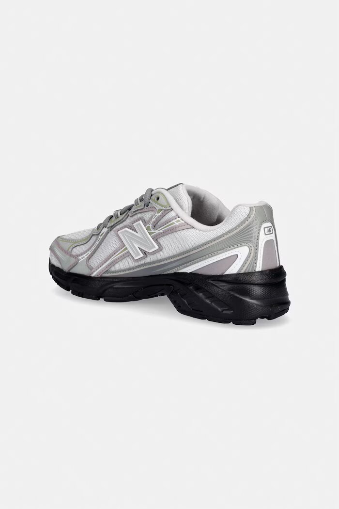 New Balance 740 маратонки за деца сиви G7405JV