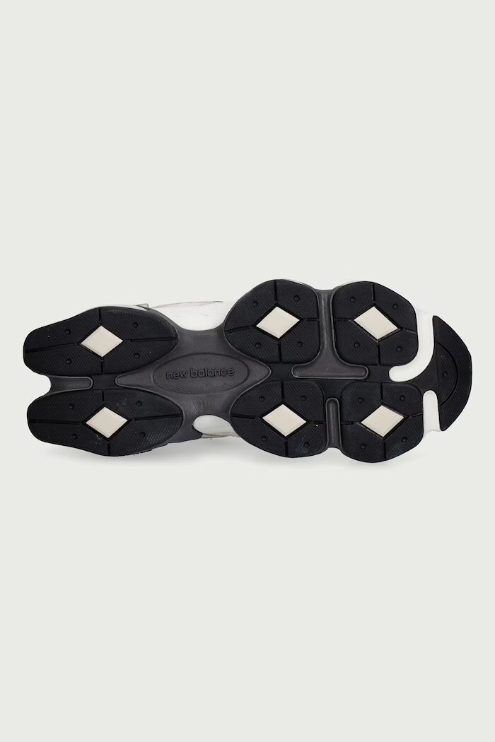New Balance 9060 маратонки мъжки бежови U90606H1