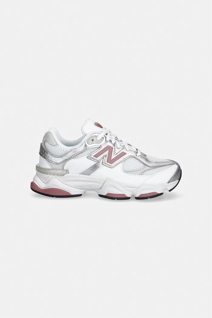 New Balance 9060 маратонки за деца бели G906082T
