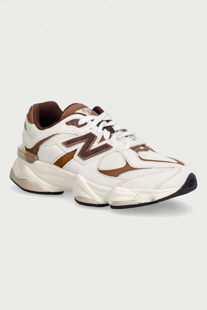 New Balance 9060 маратонки за деца бежови G90609SI