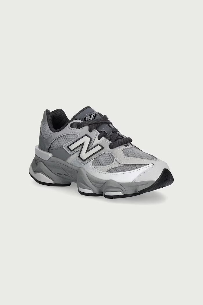New Balance 9060 маратонки за деца сиви P906033P