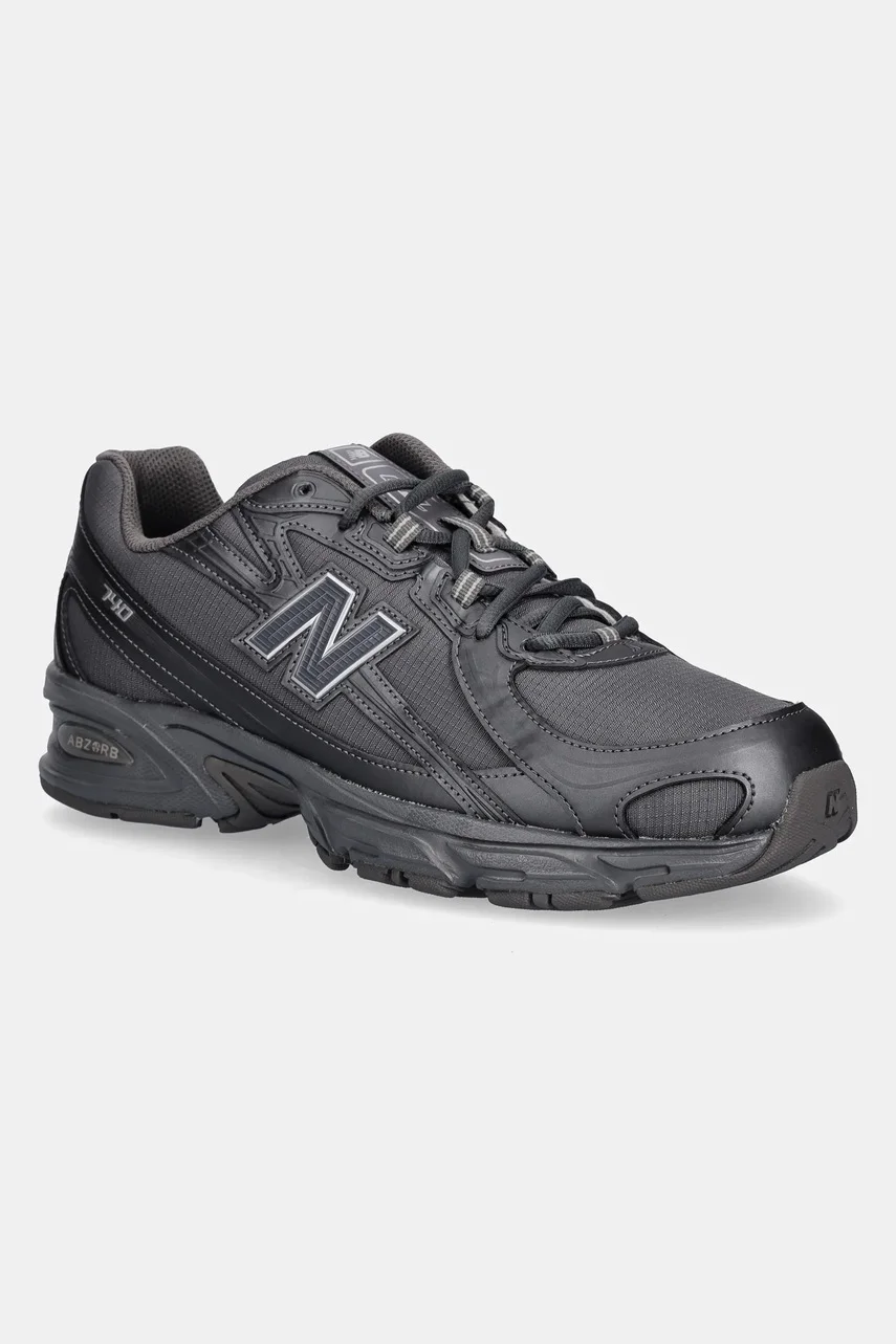 New Balance Маратонки 740