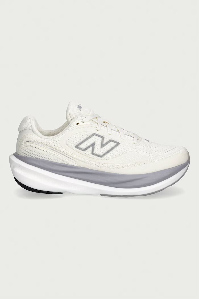 New Balance обувки за бягане дамски 1080 бежови W10804VQ