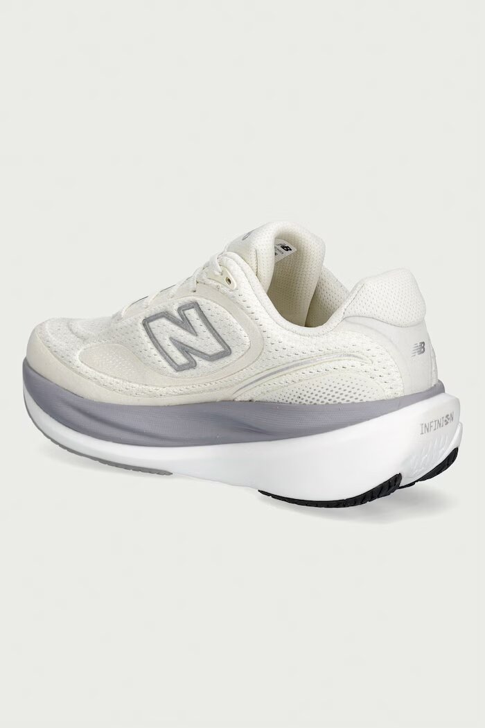 New Balance обувки за бягане дамски 1080 бежови W10804VQ