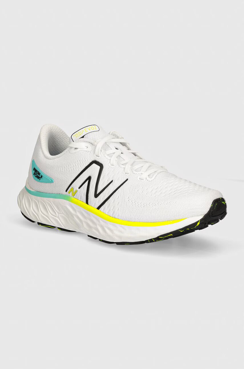 New Balance Обувки за бягане Fresh Foam Evoz ST