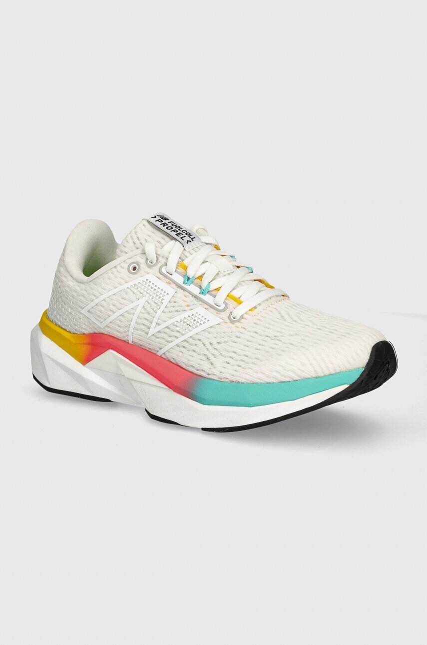 New Balance Обувки за бягане Fuelcell Propel v5