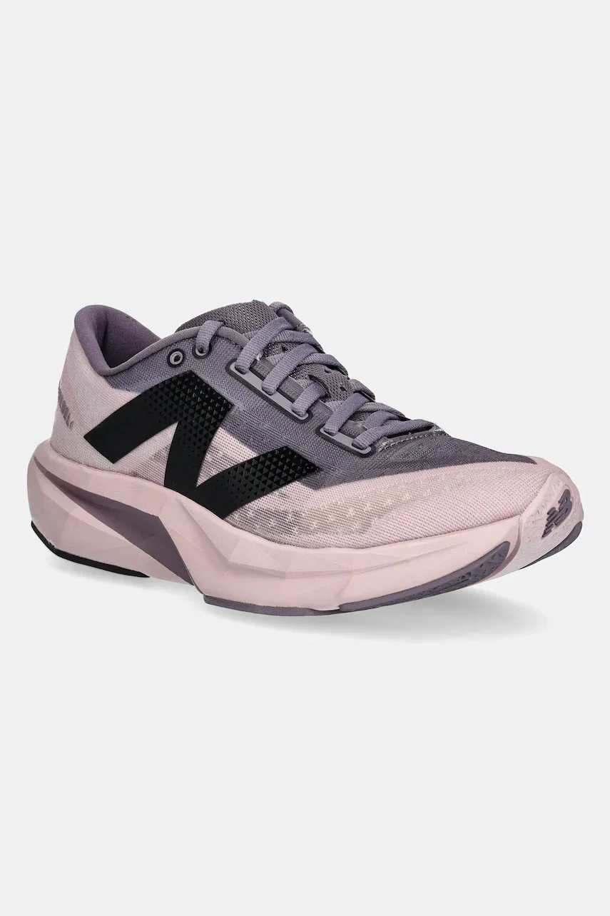 New Balance Обувки за бягане FuelCell Rebel v4