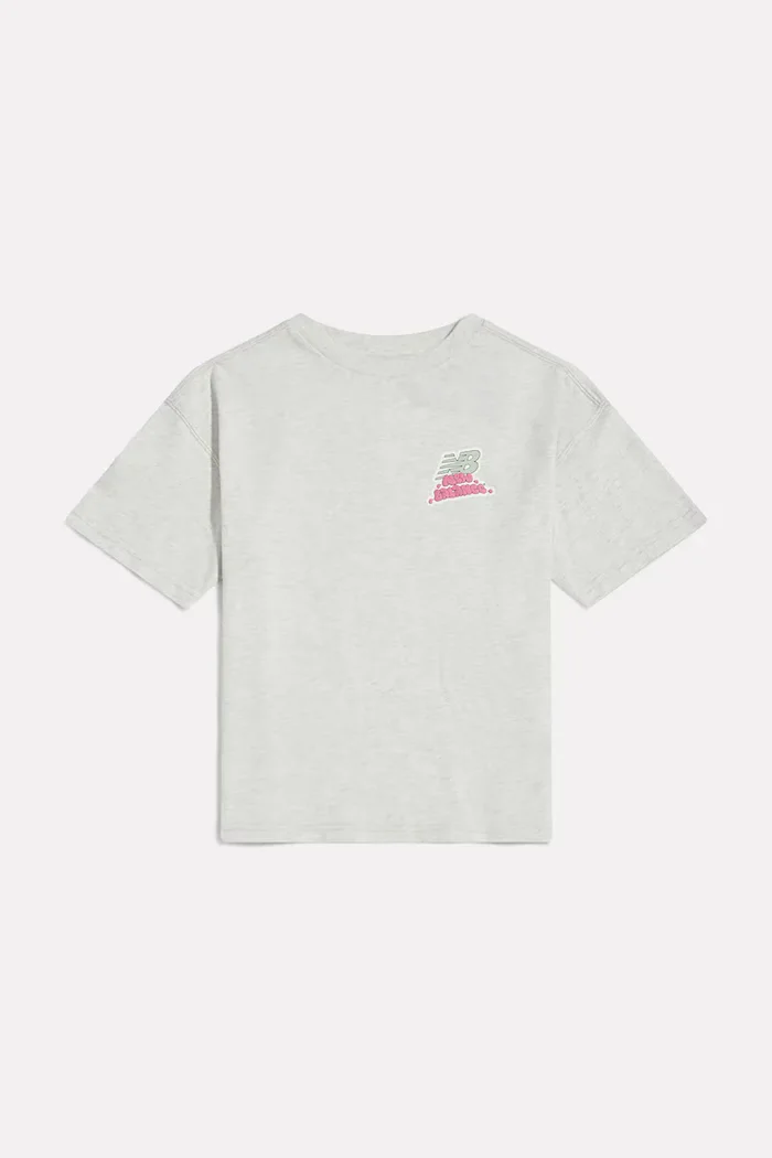 New Balance уголемена тениска за деца от памук сива YT62G5XF