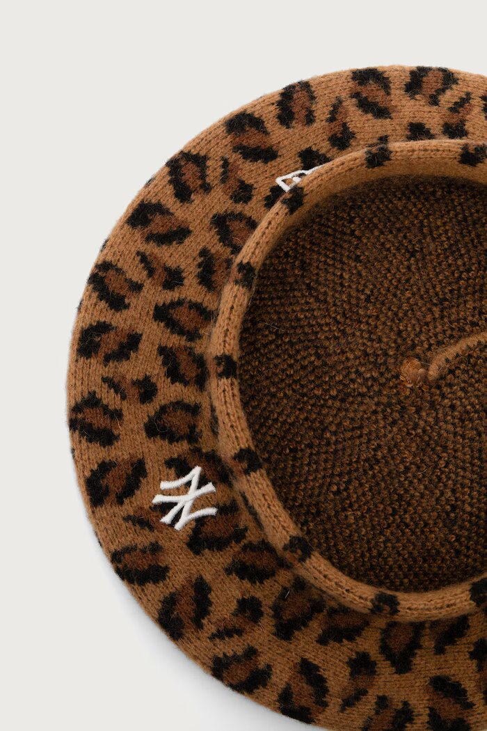 New Era барета от вълна LEOPARD кафява 60915988