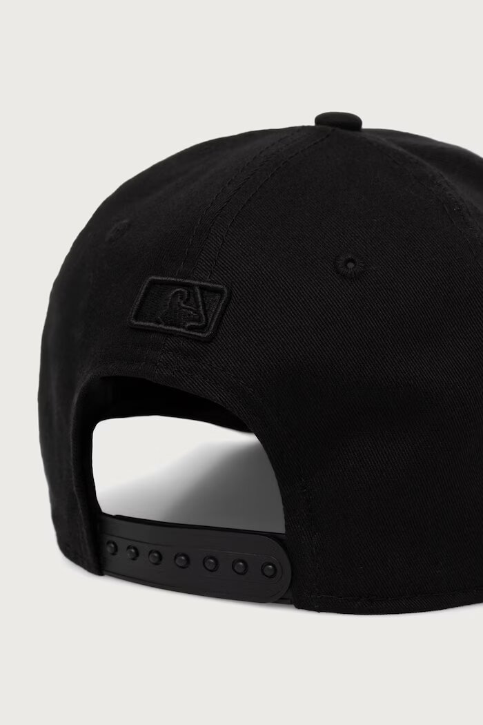 New Era бейзболна шапка от памук 9FORTY® MC черна 60915963