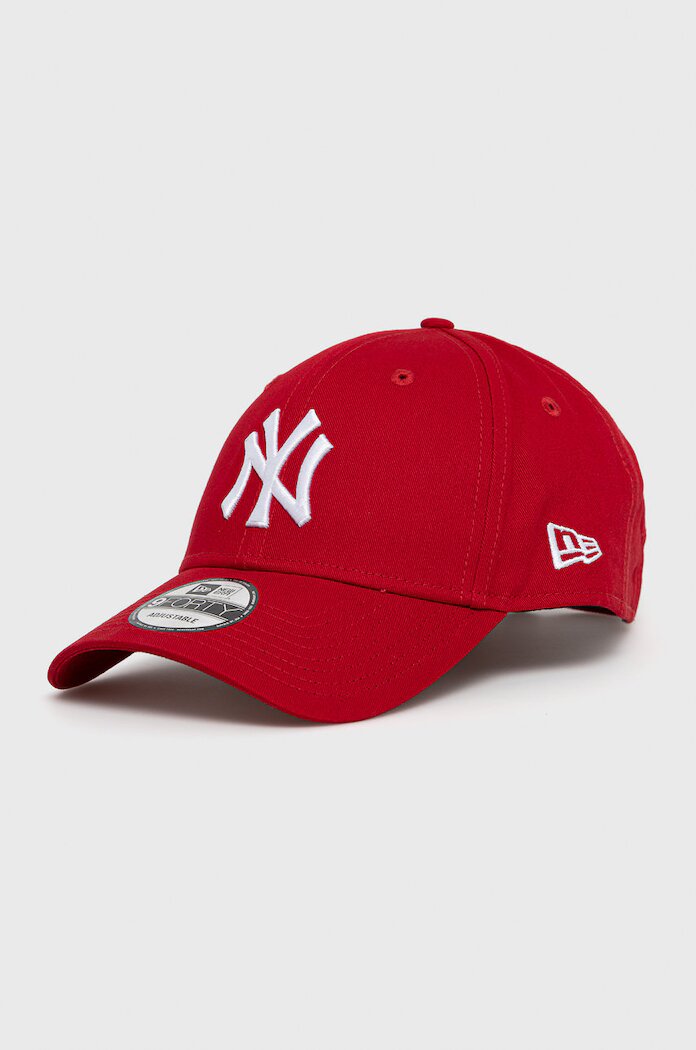 New Era Шапка LEAGUE ESSENTIAL 9FORTY® в червено с апликация 10531938