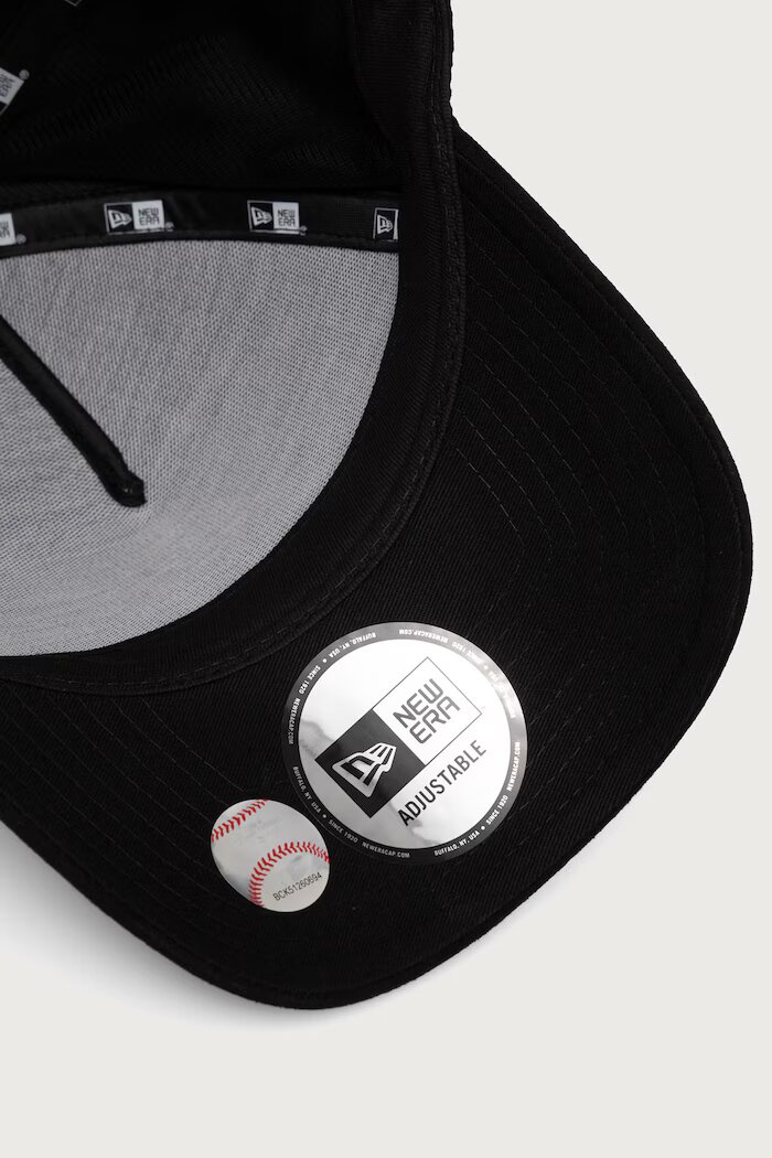 New Era шапка с козирка FAUX SUEDE E-FRAME черна 60580814
