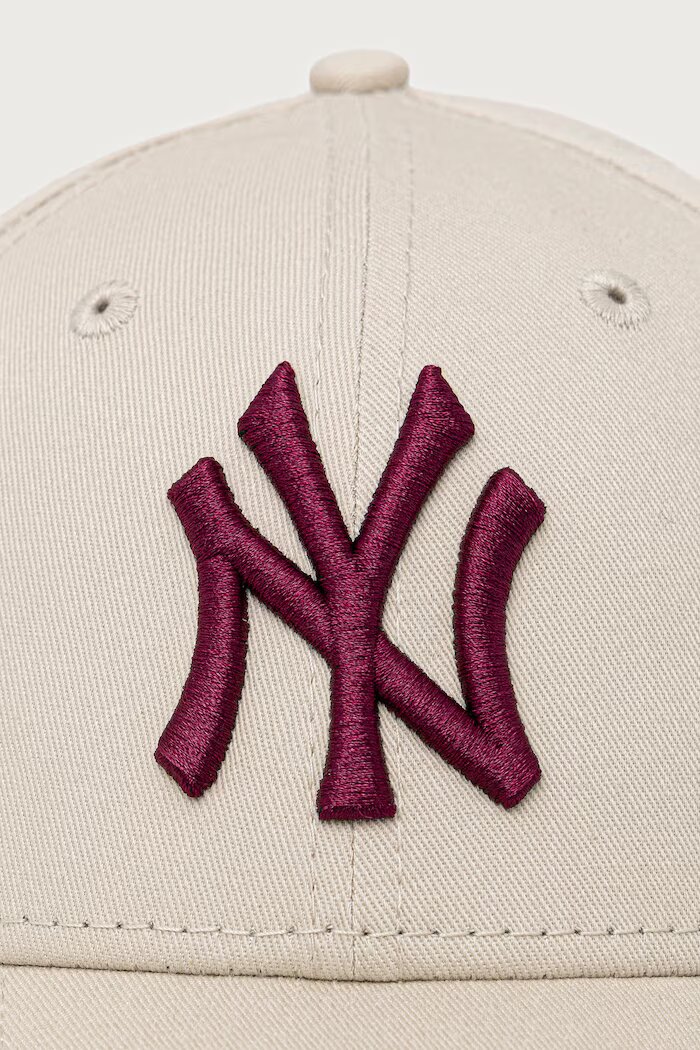 New Era шапка с козирка от памук LEAGUE ESS 9FORTY® бежова 60915726