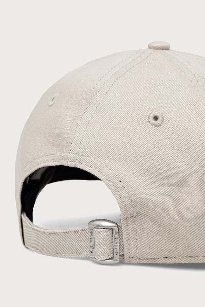 New Era шапка с козирка от памук LEAGUE ESS 9FORTY® бежова 60915726