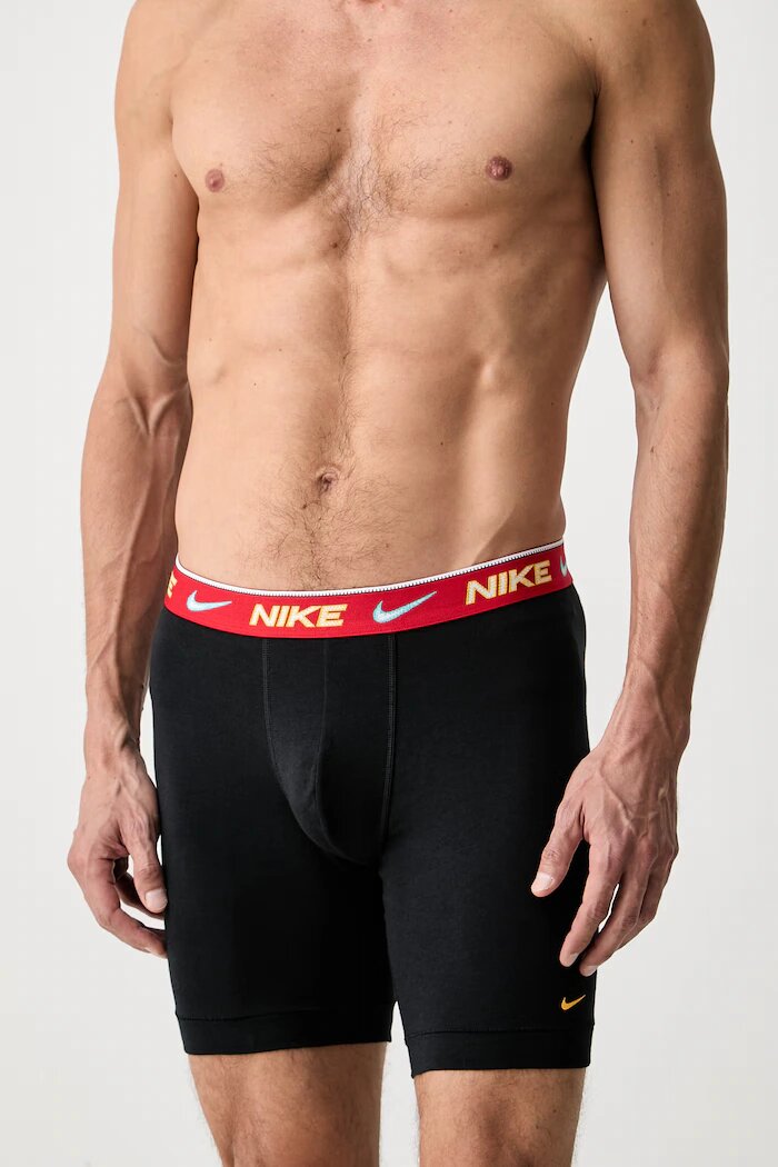 Nike прилепнали боксерки мъжки от памук с еластан 3 броя черни NQ00KE1286
