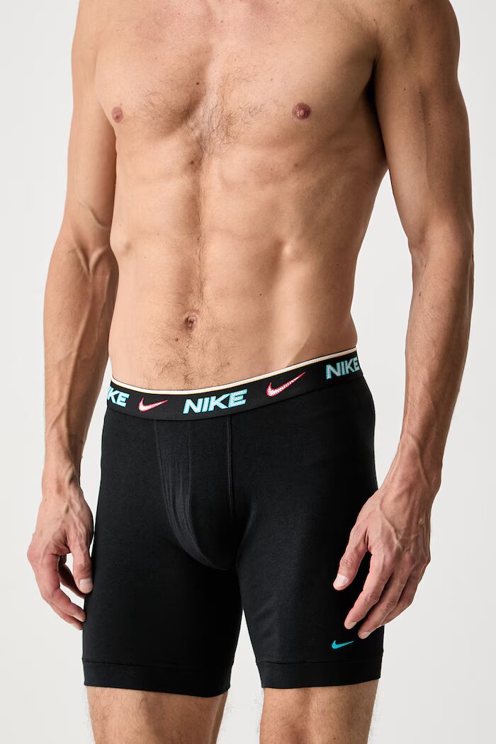 Nike прилепнали боксерки мъжки от памук с еластан 3 броя черни NQ00KE1286