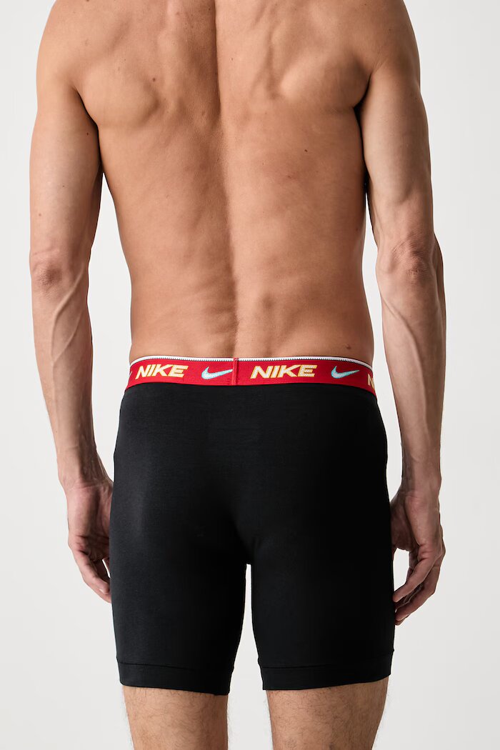 Nike прилепнали боксерки мъжки от памук с еластан 3 броя черни NQ00KE1286