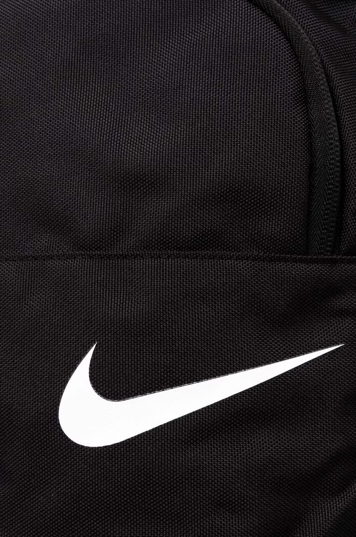 Nike Раница в черно голям размер с изчистен дизайн