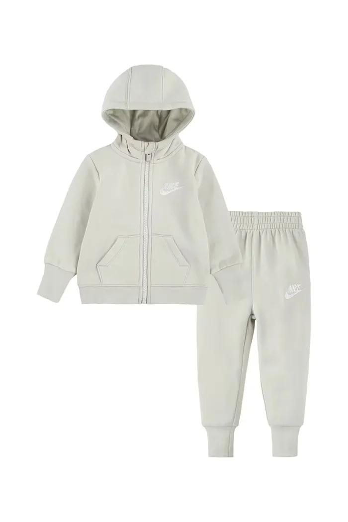 Nike спортен комплект анцуг за бебе от памук бял 66J456