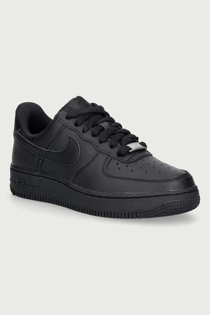 nike sportswear Air Force '07 маратонки дамски от кожа черни DD8959.001