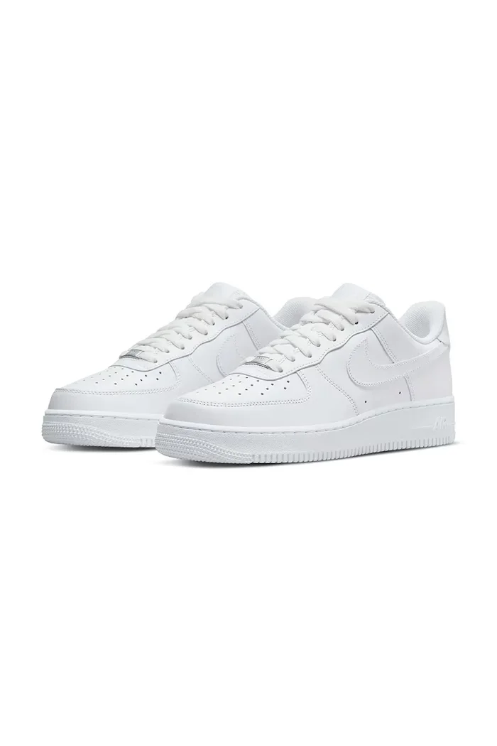 nike sportswear Air Force '07 маратонки мъжки от кожа бели CW2288.111