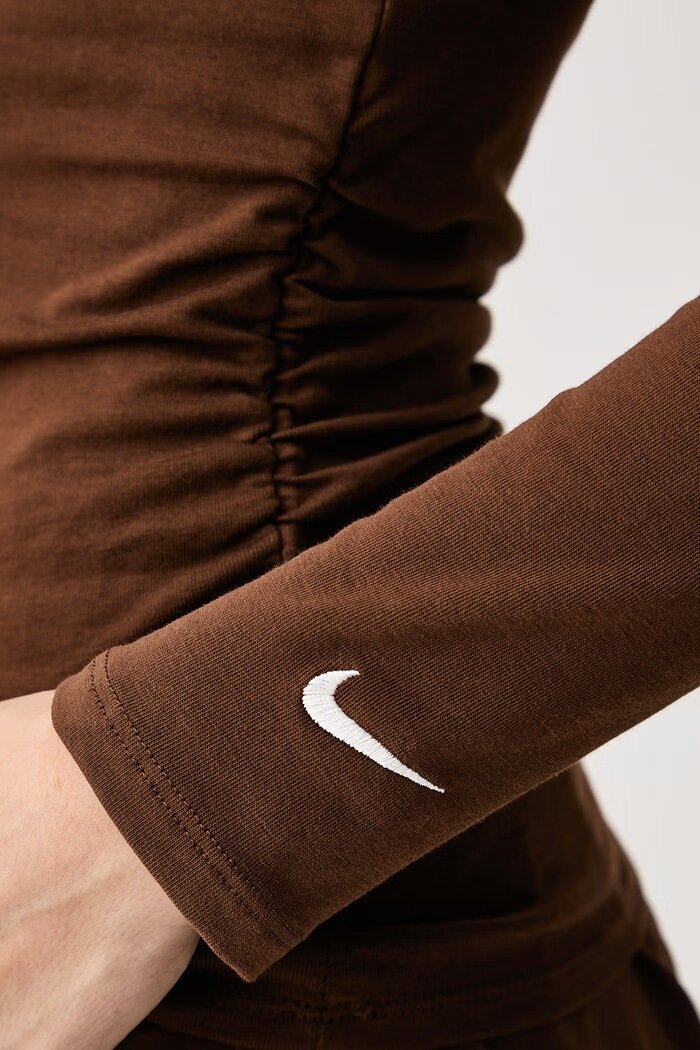 nike sportswear блуза с дълги ръкави дамска с добавен лиосел кафява IX7065.259