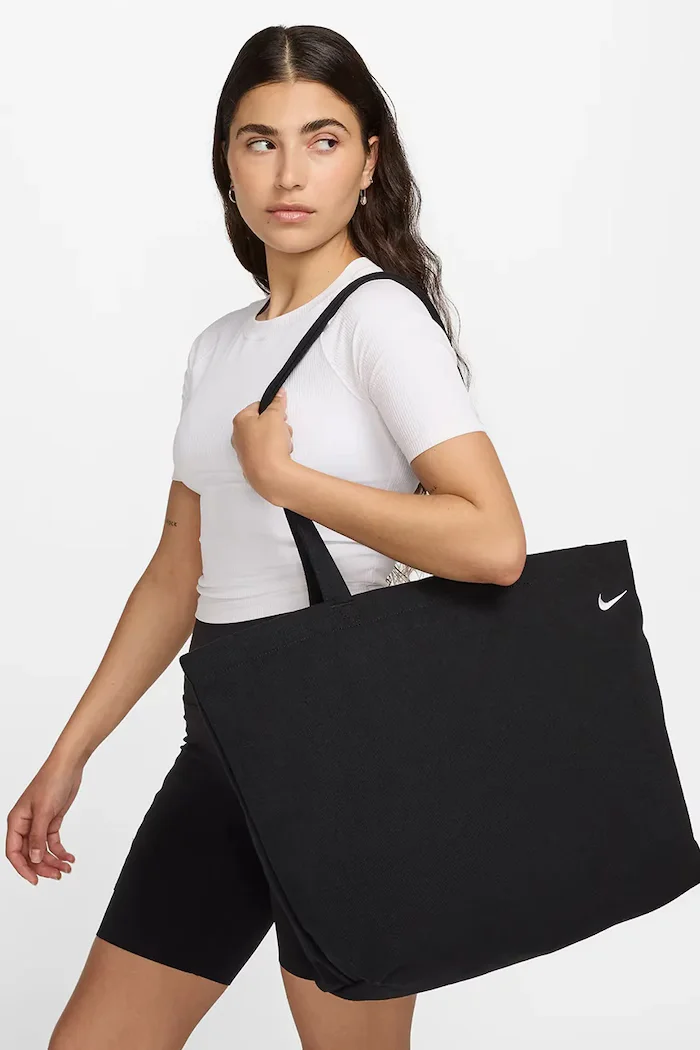 nike sportswear чанта Heritage 2.0 22L черна FZ1320.010