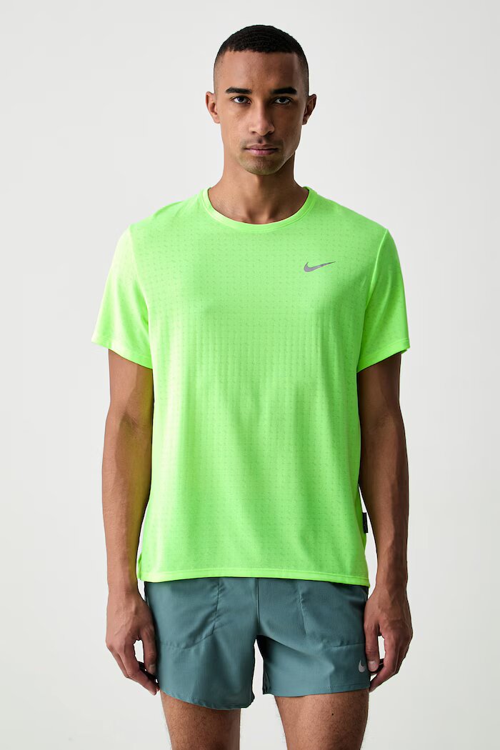 Nike тениска за бягане мъжка Miler Breathe зелена HJ4181.737