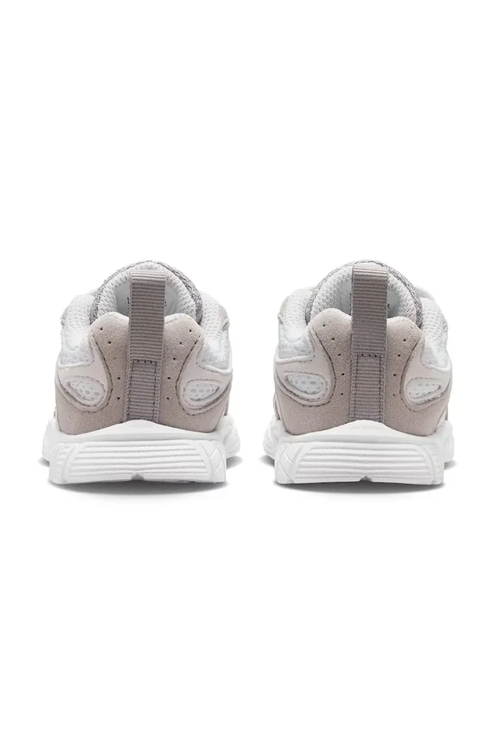 Nike V5 RNR Suede маратонки за бебе бежови IR5161