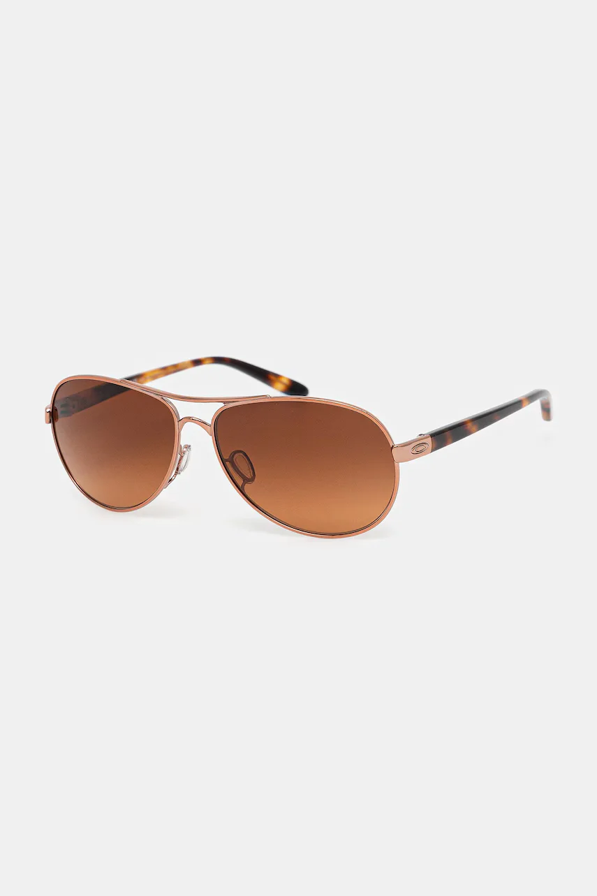 Oakley Слънчеви очила