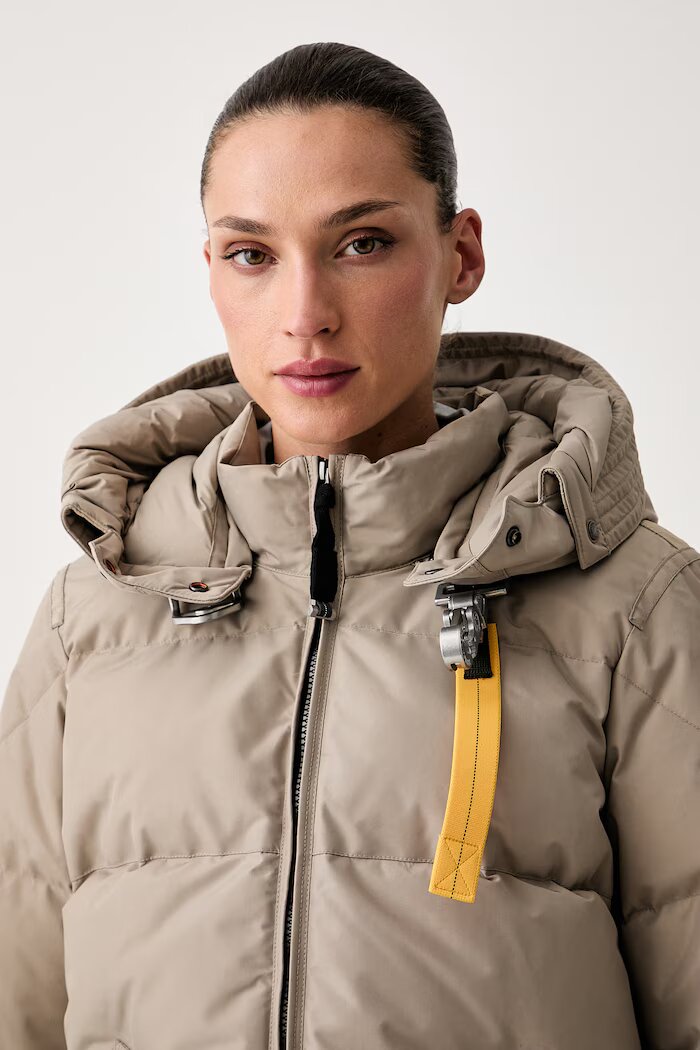 Parajumpers пухено яке дамско LONG BEAR бежово PWJKMA330776