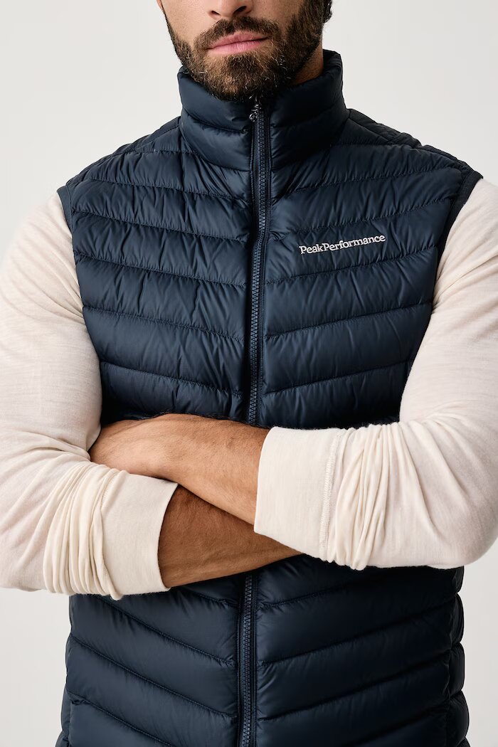 Peak Performance пухен елек мъжки Frost Down тъмносин G80529010