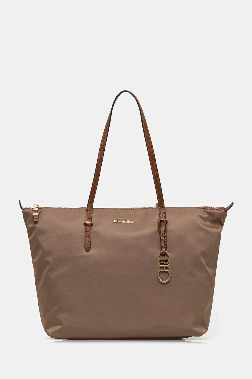 Pedro del Hierro Чанта