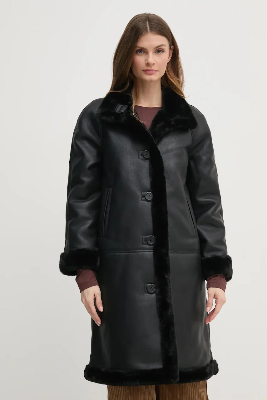 Pedro del Hierro Палто