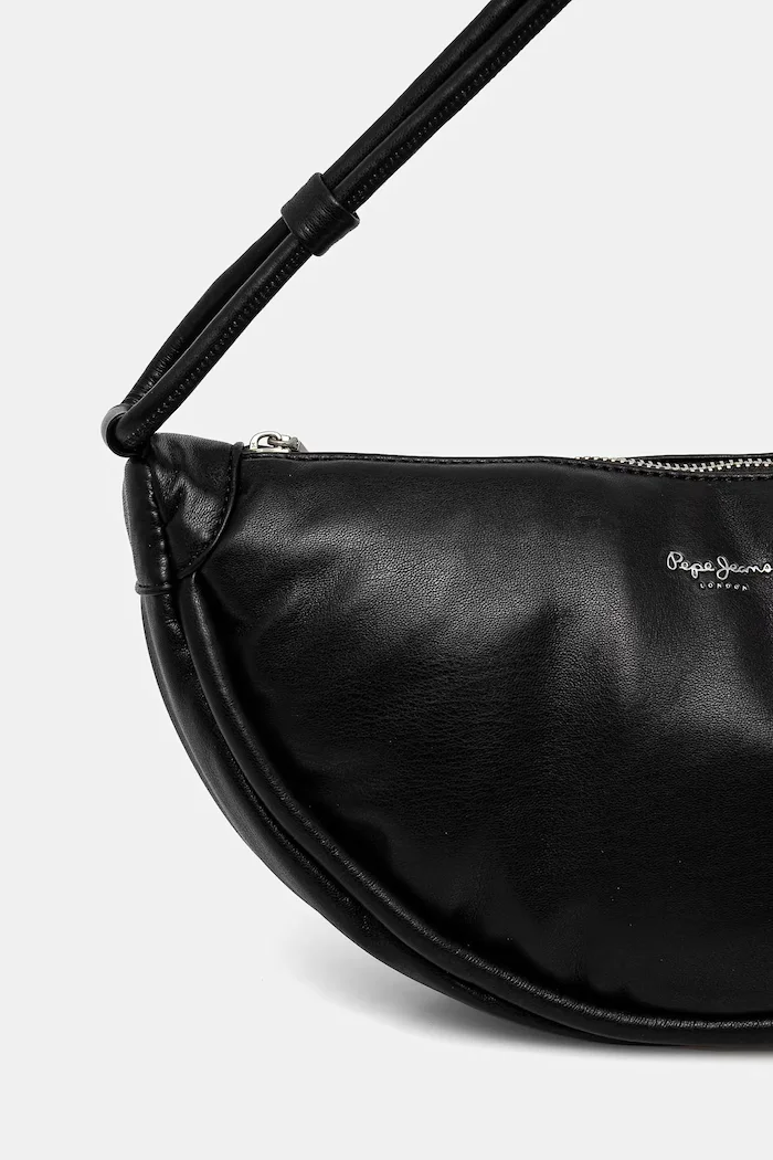 Pepe Jeans Чанта NADINE SOFTY в черно PL031624