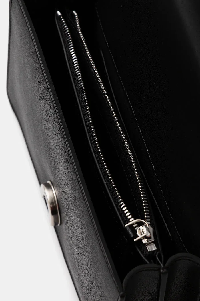 Pinko чанта crossbody дамска от кожа черна 105856 A0F1